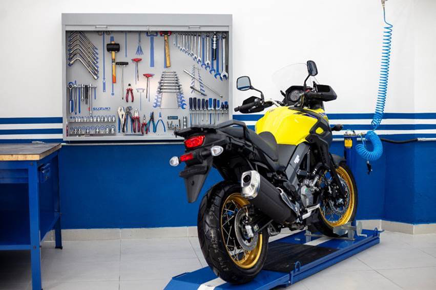 Suzuki Checklist gratuito: verificação elétrica, de transmissão e checagem de fluidos