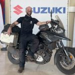 Clint James busca o recorde de 1 milhão de quilômetros rodados em uma única motocicleta